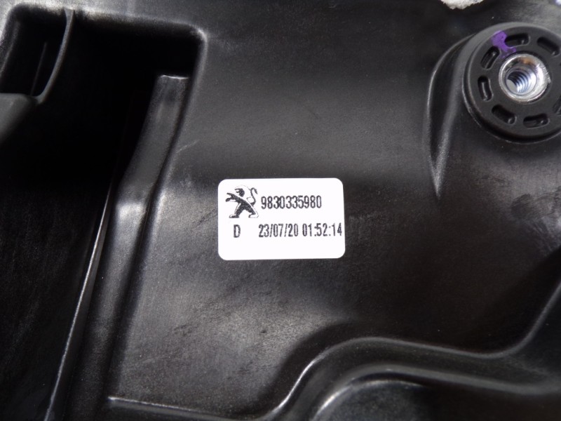 Recambio de elevalunas delantero derecho para toyota proace city 1.5 dci referencia OEM IAM  9830335980 