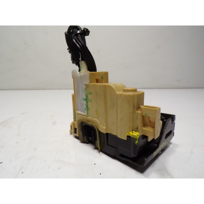 Recambio de cerradura puerta trasera izquierda para alfa romeo giulia (952) 2.2 jtdm cat referencia OEM IAM 50536550 50536550 