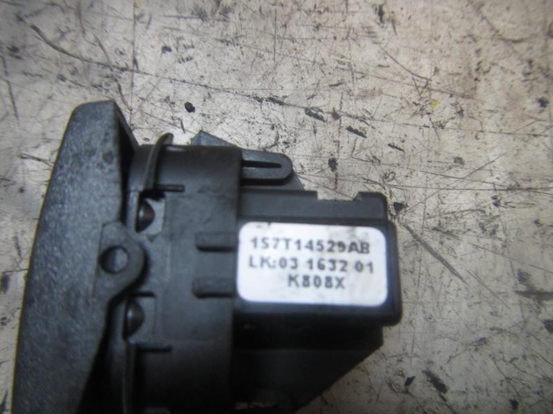 Recambio de mando elevalunas delantero derecho para ford mondeo berlina (ge) ambiente referencia OEM IAM   