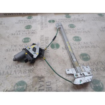 ELEVALUNAS TRASERO DERECHO 