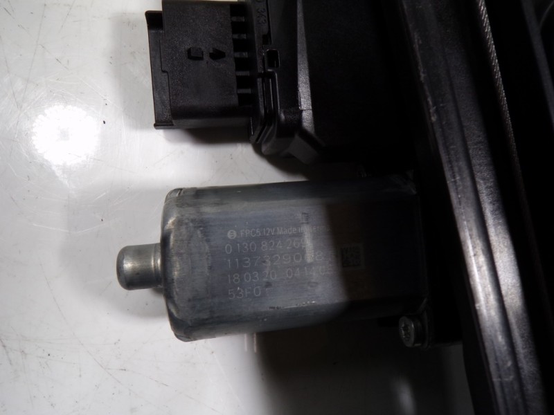 Recambio de elevalunas trasero izquierdo para toyota proace city 1.5 dci referencia OEM IAM  98303335580 