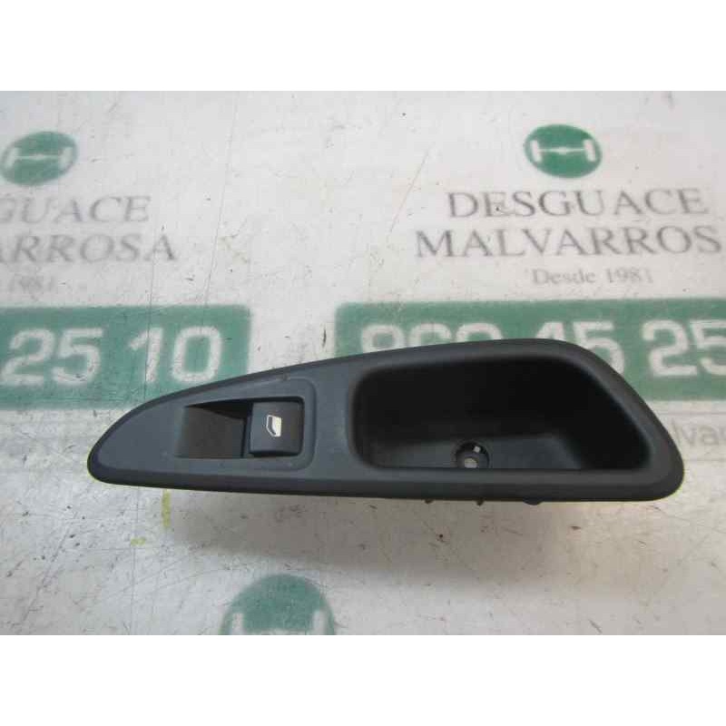 Recambio de mando elevalunas trasero izquierdo para peugeot 308 1.6 16v hdi fap referencia OEM IAM 649031  