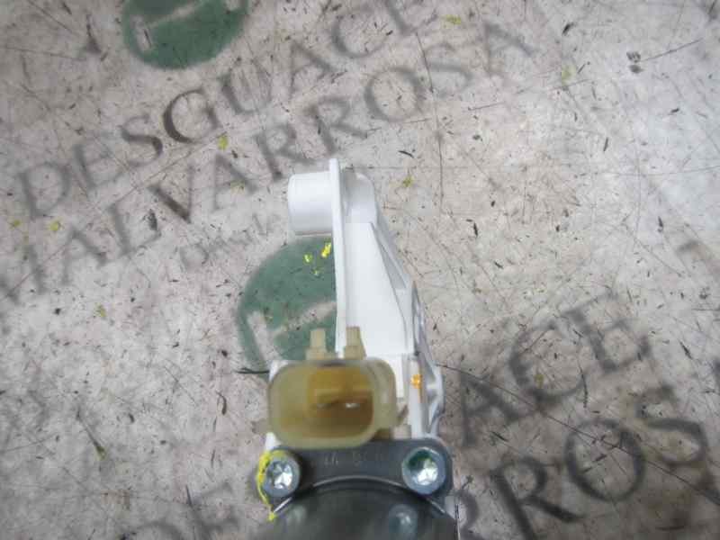 Recambio de motor elevalunas trasero derecho para dodge journey 2.0 16v crd cat referencia OEM IAM   