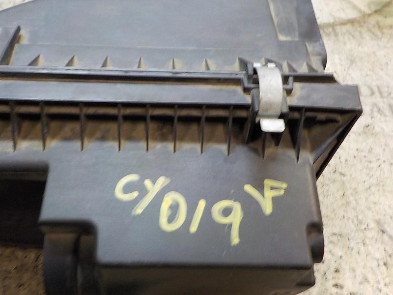 Recambio de filtro aire para dodge caliber 2.0 16v crd cat referencia OEM IAM 5183089AA  