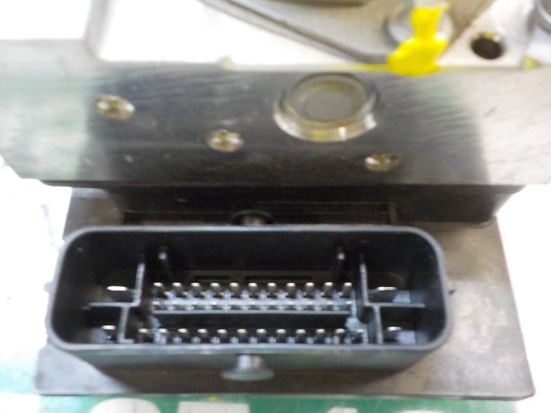 Recambio de abs para ford ka (ccu) titanium+ referencia OEM IAM  1590283 