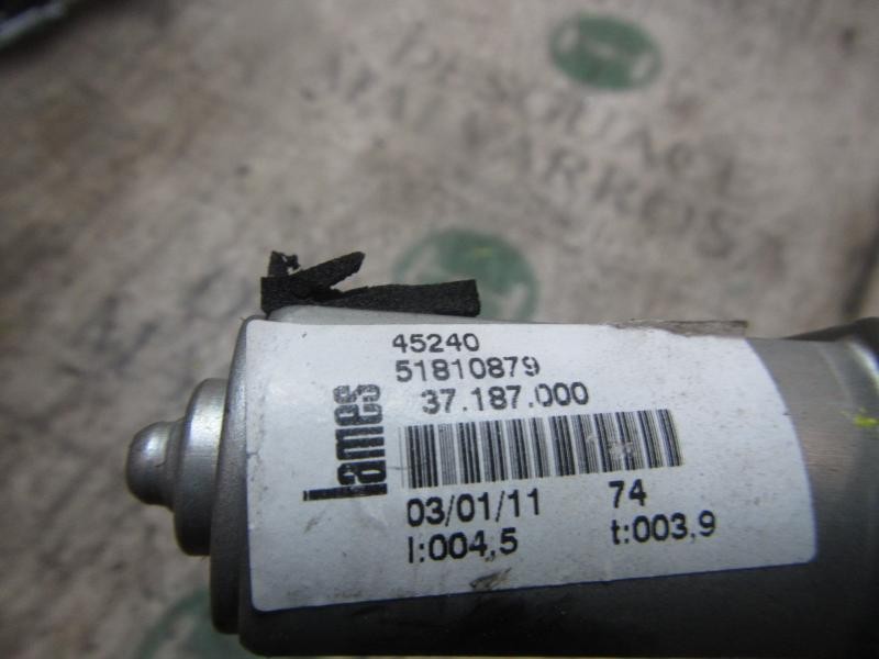 Recambio de elevalunas delantero derecho para fiat doblo 1.3 16v jtd cat referencia OEM IAM 51810879 51810879 