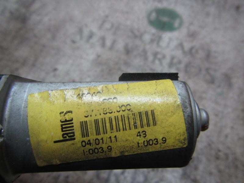 Recambio de elevalunas delantero izquierdo para fiat doblo 1.3 16v jtd cat referencia OEM IAM 51810880  