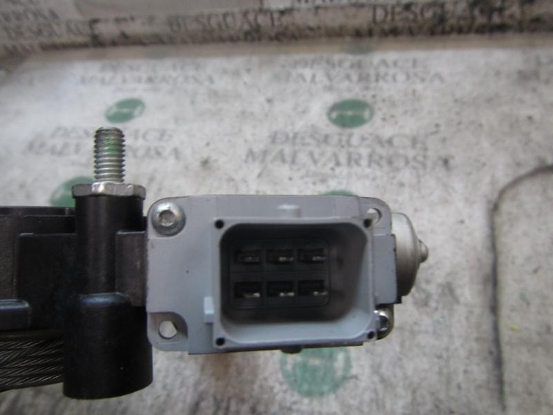Recambio de elevalunas delantero izquierdo para fiat doblo 1.3 16v jtd cat referencia OEM IAM 51810880  
