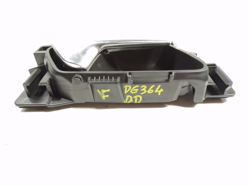 Recambio de maneta interior delantera derecha para toyota proace city 1.5 dci referencia OEM IAM   