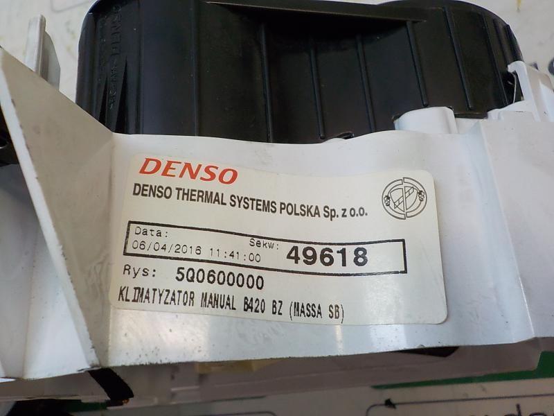 Recambio de mando calefaccion / aire acondicionado para ford ka (ccu) titanium+ referencia OEM IAM  1830994 