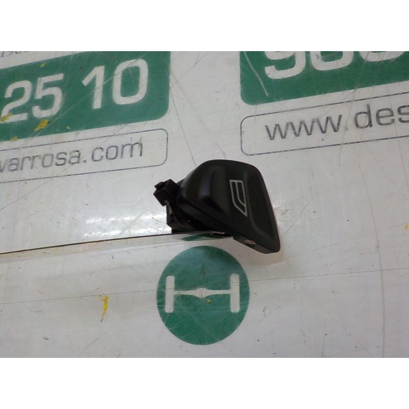 Recambio de mando elevalunas delantero izquierdo para ford ka (ccu) titanium+ referencia OEM IAM  1571422 