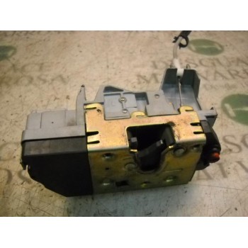 CERRADURA PUERTA TRASERA IZQUIERDA 