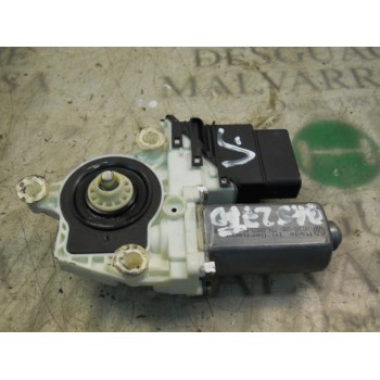 MOTOR ELEVALUNAS TRASERO DERECHO 