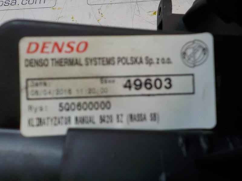 Recambio de motor calefaccion para ford ka (ccu) titanium+ referencia OEM IAM  1557648 