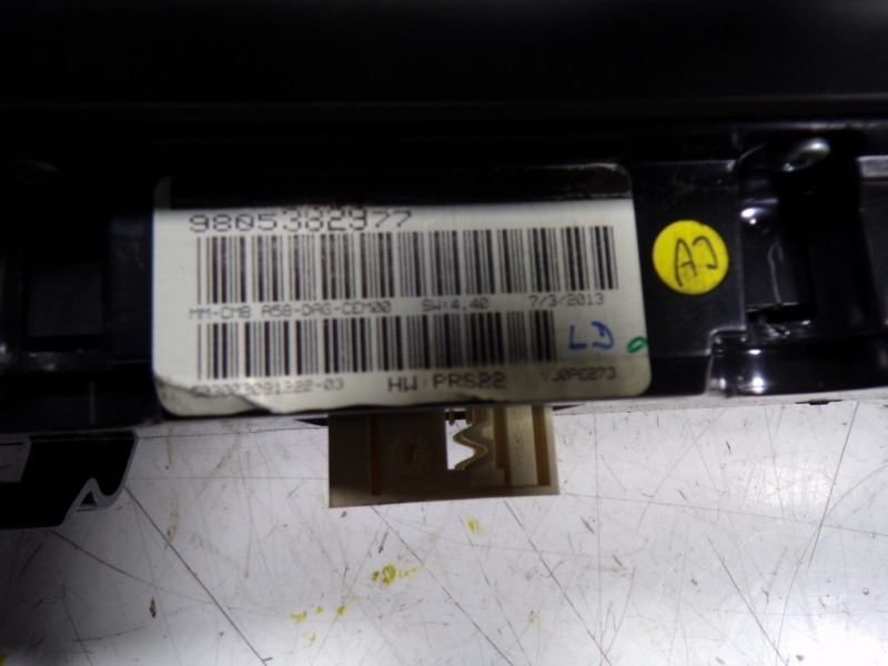 Recambio de cuadro instrumentos para citroën c3 picasso 1.4 16v referencia OEM IAM 98053829ZD 9805382977 