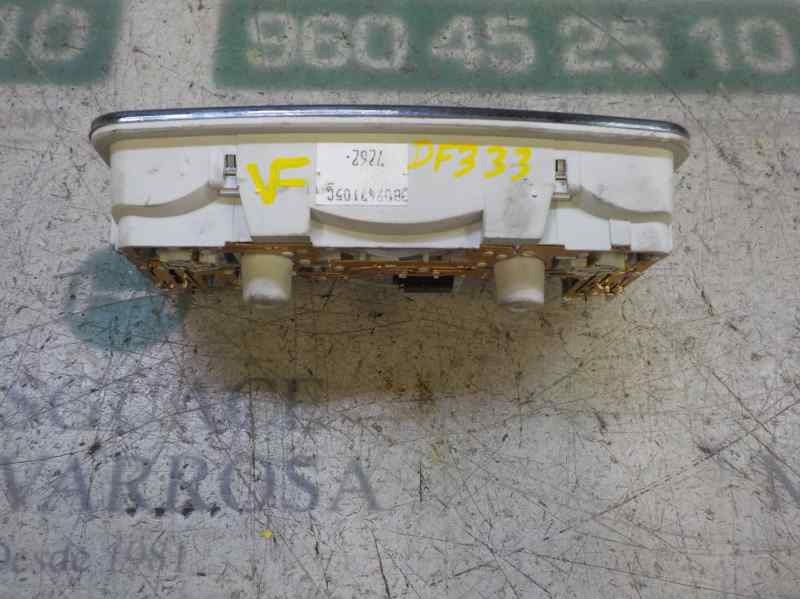 Recambio de piloto interior para seat ibiza (kj1) 1.0 referencia OEM IAM 3B0947105CY20  