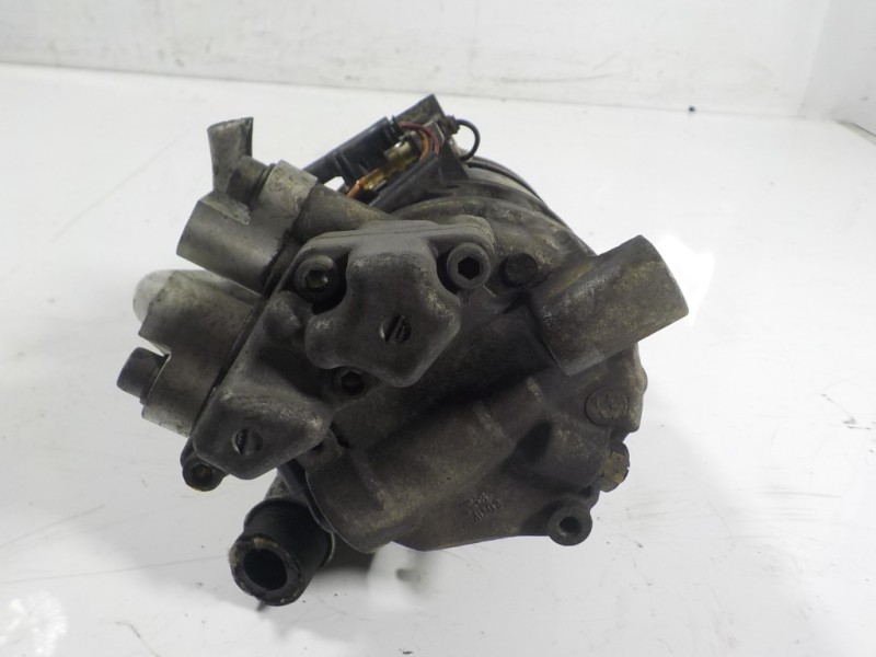 Recambio de compresor aire acondicionado para bmw serie 3 berlina (e90) 320i referencia OEM IAM  915682001 