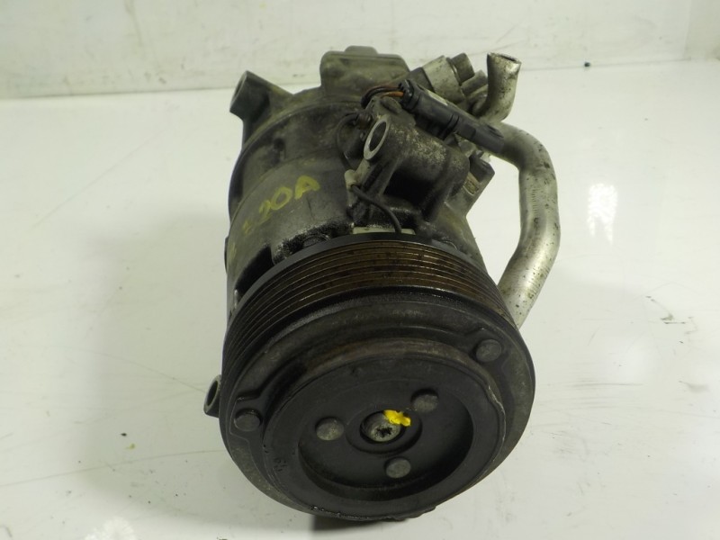 Recambio de compresor aire acondicionado para bmw serie 3 berlina (e90) 320i referencia OEM IAM  915682001 