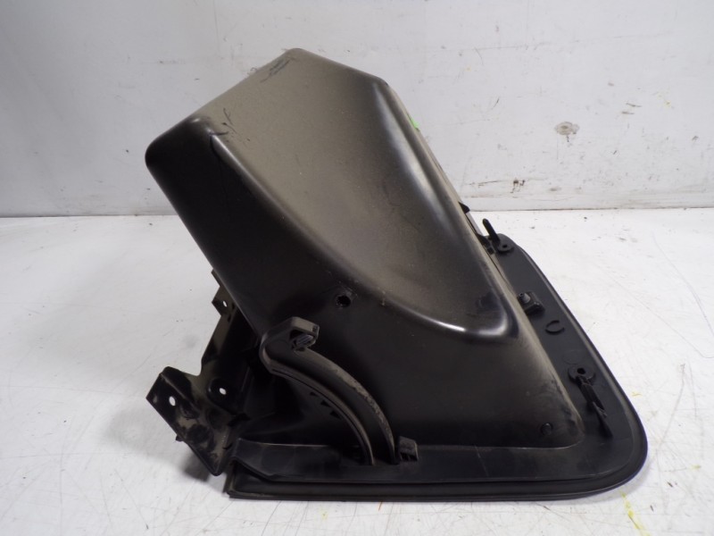Recambio de guantera para citroën c3 picasso 1.4 16v referencia OEM IAM 8218YF 96881953ZD 
