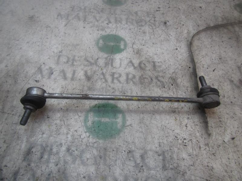 Recambio de tirante delantero derecho para fiat doblo 1.3 16v jtd cat referencia OEM IAM 51898527  