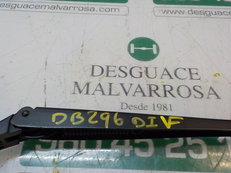 Recambio de brazo limpia delantero izquierdo para seat ibiza (6j5) stylance / style referencia OEM IAM 6J1955409  