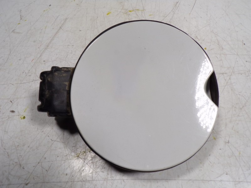 Recambio de tapa combustible para citroën c3 picasso 1.4 16v referencia OEM IAM 1517G8  