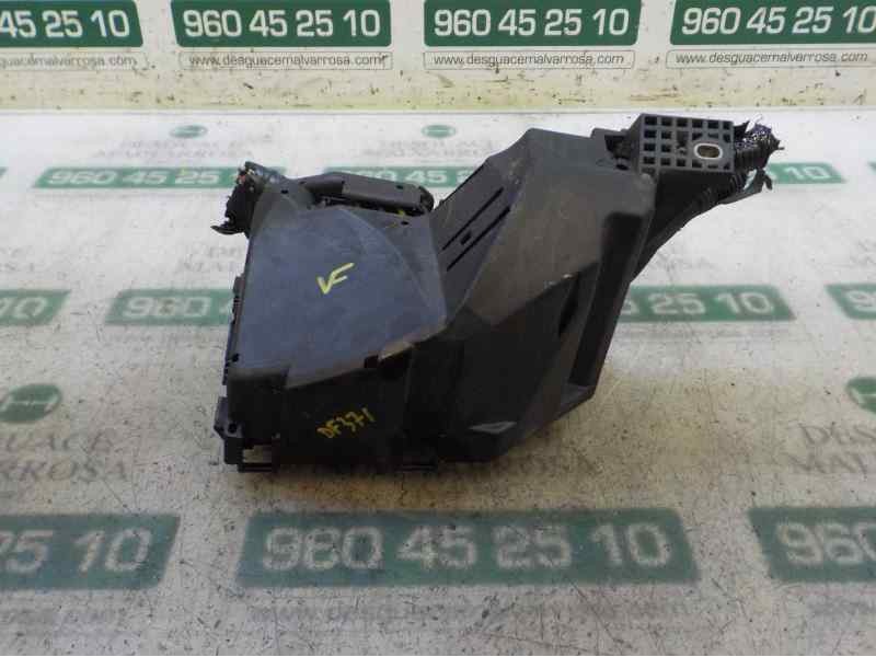 Recambio de caja reles / fusibles para ford mondeo ber. (ca2) 2.0 tdci cat referencia OEM IAM   