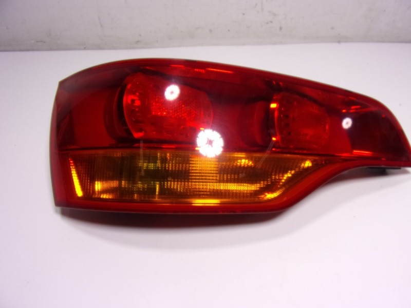 Recambio de piloto trasero izquierdo para audi q7 (4l) 3.0 v6 24v tdi referencia OEM IAM 4L0945093  