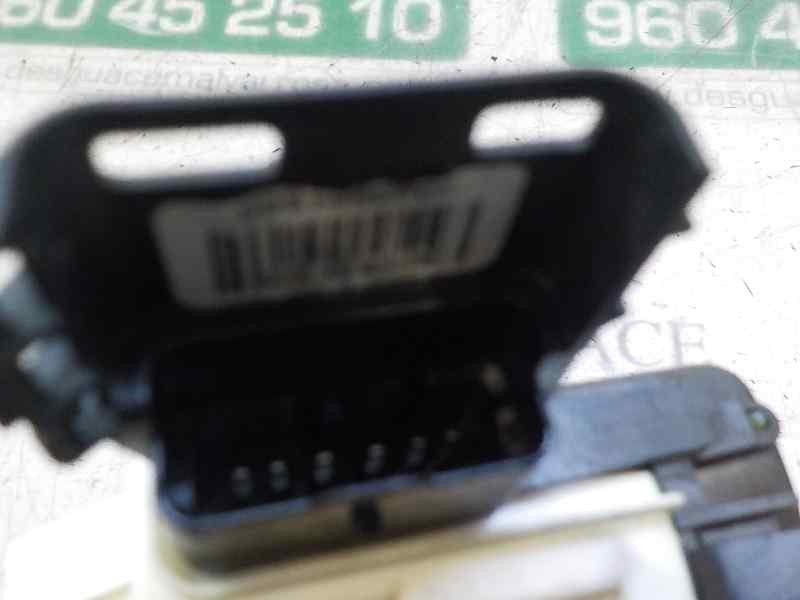 Recambio de cerradura puerta delantera derecha para citroën c-elysée exclusive referencia OEM IAM 9676785780  