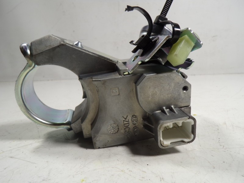 Recambio de antirrobo para hyundai i30 fastback 1.4 tgdi cat referencia OEM IAM 81900F9700 81900F9700 