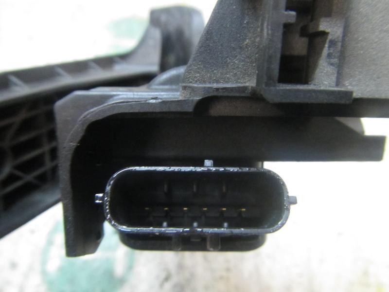 Recambio de potenciometro pedal para seat leon (1p1) reference referencia OEM IAM 1K1721503L 1K1721503P 