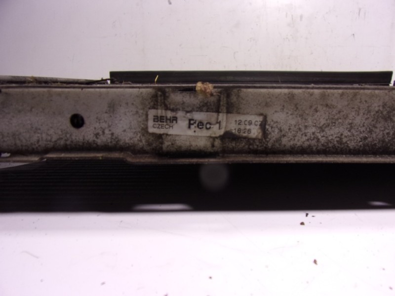 Recambio de radiador agua para audi q7 (4l) 3.0 v6 24v tdi referencia OEM IAM 7L0121253A  