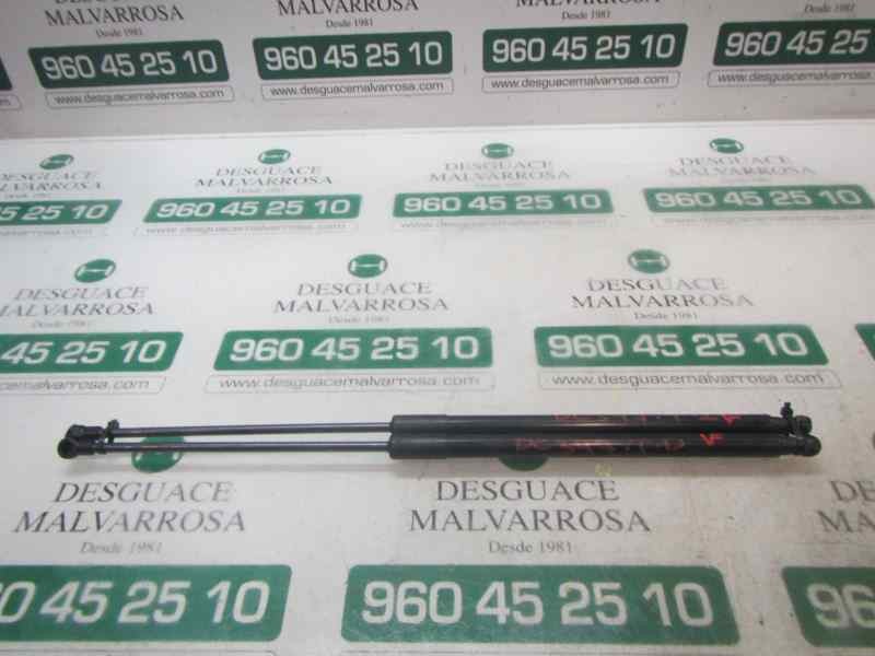 Recambio de amortiguadores maletero / porton para toyota aygo 1.0 vvti referencia OEM IAM 689500H030  