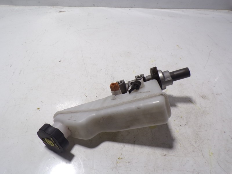 Recambio de bomba freno para hyundai i30 fastback 1.4 tgdi cat referencia OEM IAM 58510G4200  