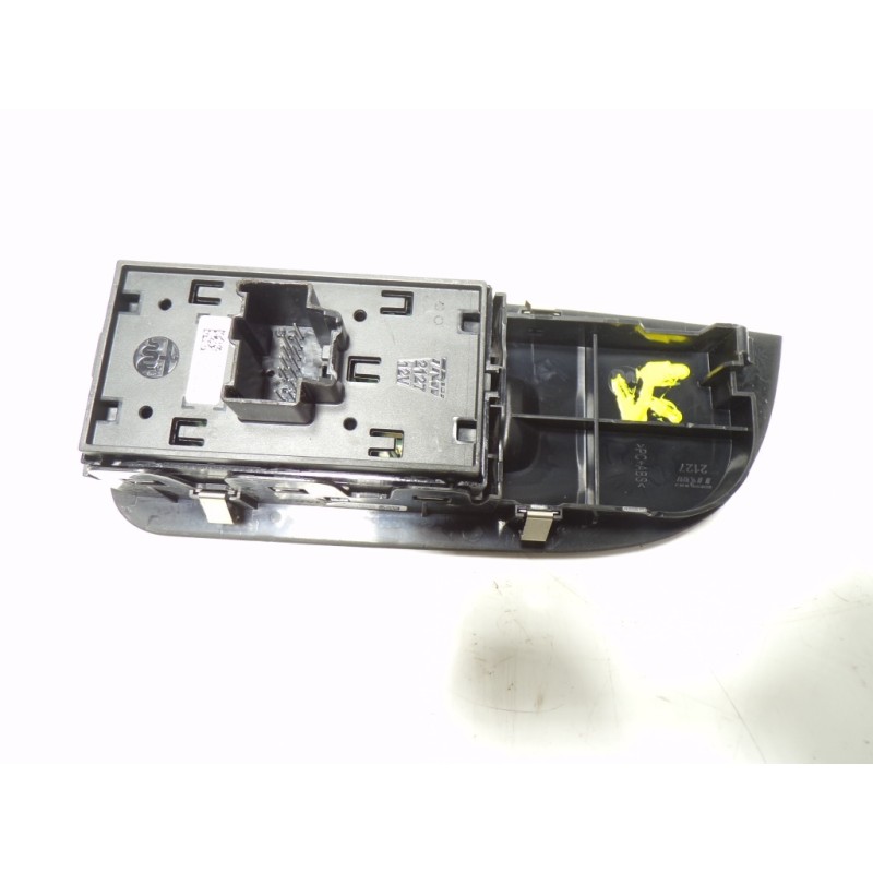 Recambio de mando elevalunas delantero derecho para alfa romeo giulia (952) 2.2 jtdm cat referencia OEM IAM 156149411 0156109228