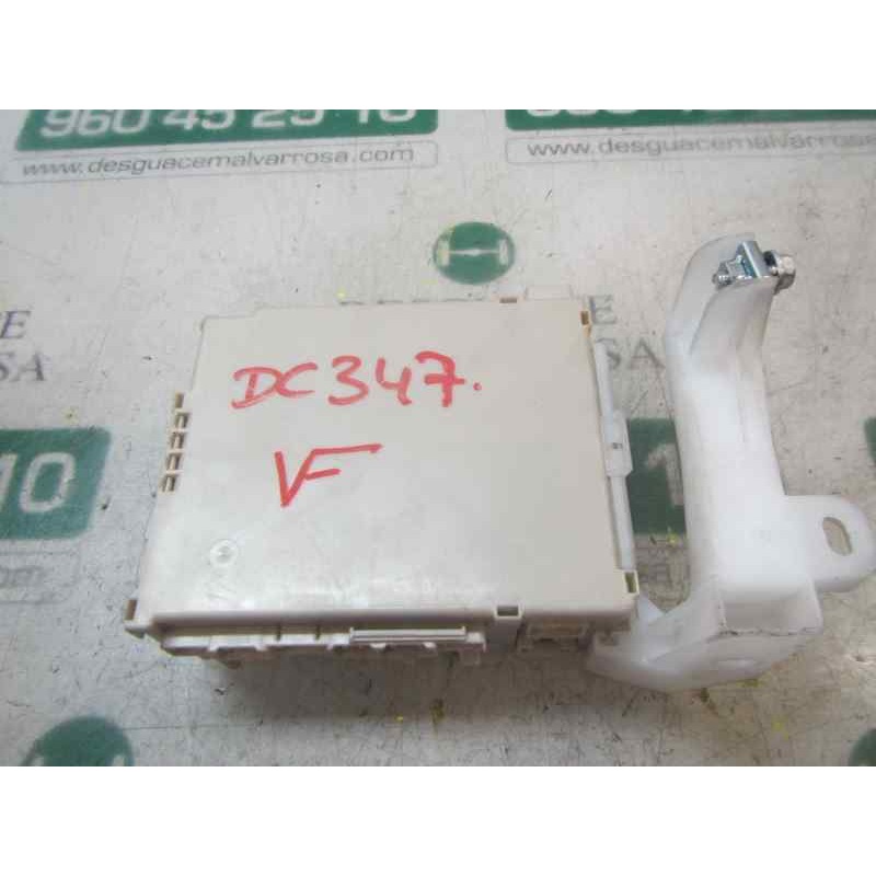 Recambio de caja reles / fusibles para toyota aygo 1.0 vvti referencia OEM IAM 827300H040 892210H030 