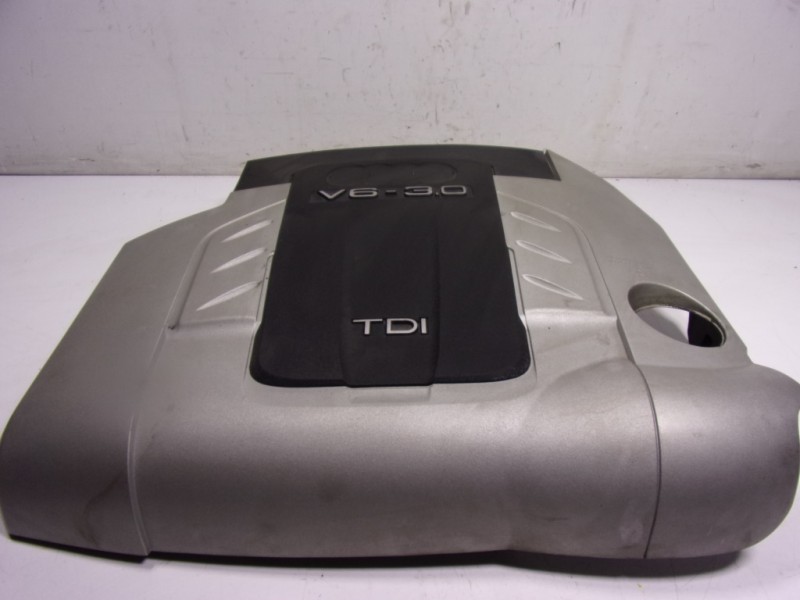 Recambio de tapa motor para audi q7 (4l) 3.0 v6 24v tdi referencia OEM IAM 4L0103925  