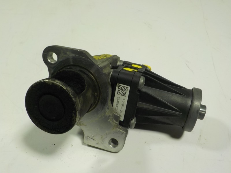 Recambio de valvula egr para renault clio iv 1.5 dci diesel fap energy referencia OEM IAM  H8201411538 