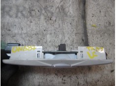 Recambio de piloto interior para ford c-max titanium referencia OEM IAM 2038689   2