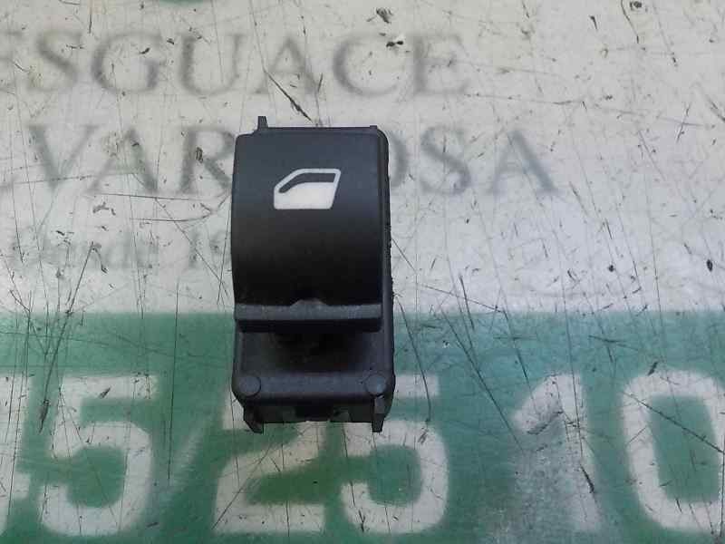 Recambio de mando elevalunas trasero derecho para citroën c-elysée exclusive referencia OEM IAM 96766662ZD  