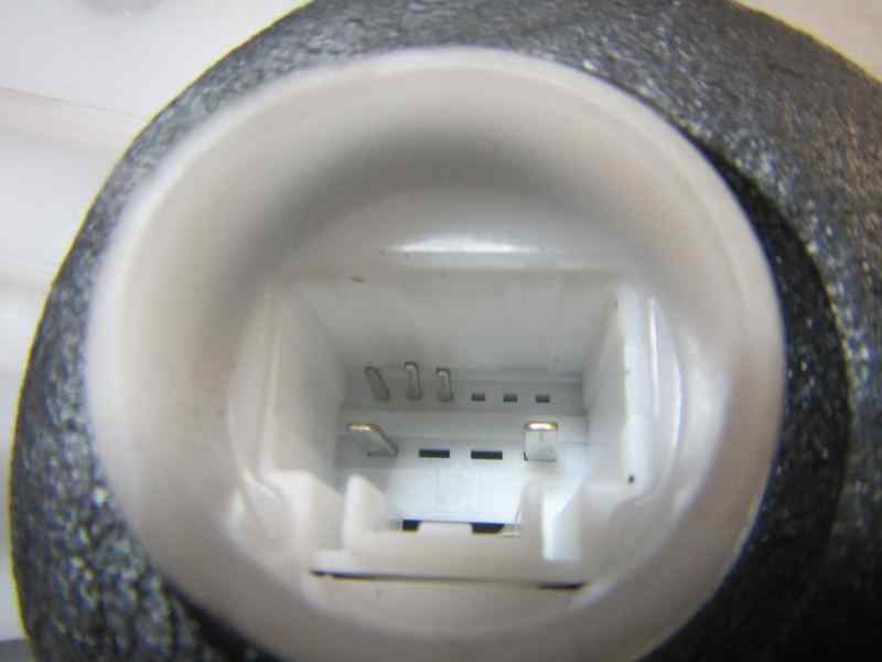 Recambio de cerradura puerta delantera izquierda para toyota aygo 1.0 vvti referencia OEM IAM 690400H060  