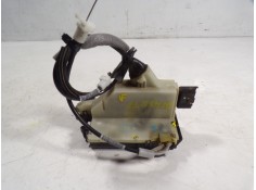 Recambio de cerradura puerta trasera derecha para peugeot 208 1.4 hdi fap referencia OEM IAM 9688079980 9688080780  2