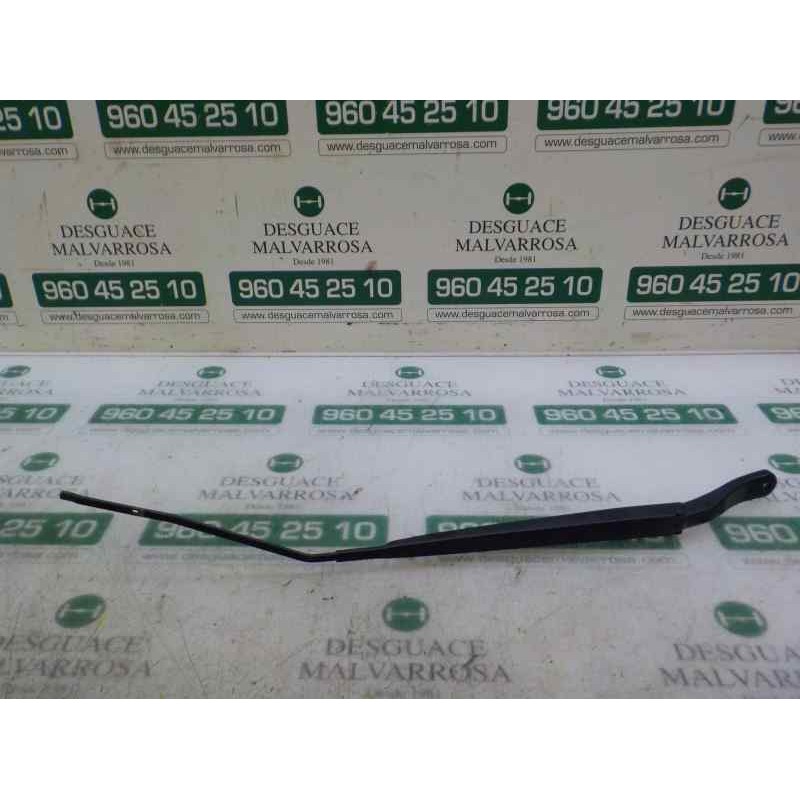 Recambio de brazo limpia delantero derecho para renault megane iii coupe 1.5 dci diesel fap referencia OEM IAM   