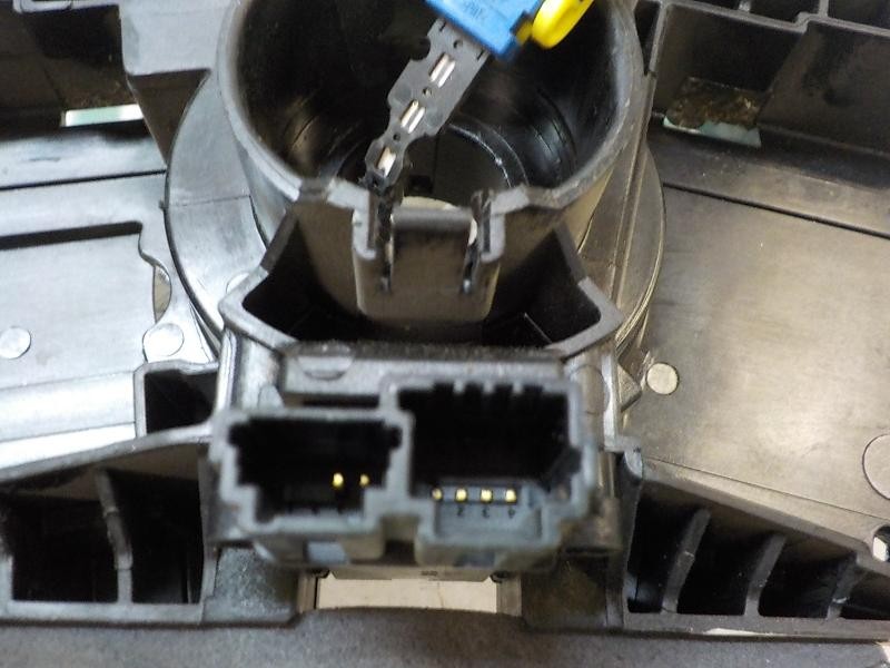 Recambio de anillo airbag para dacia dokker express 1.6 cat referencia OEM IAM 255671336R  