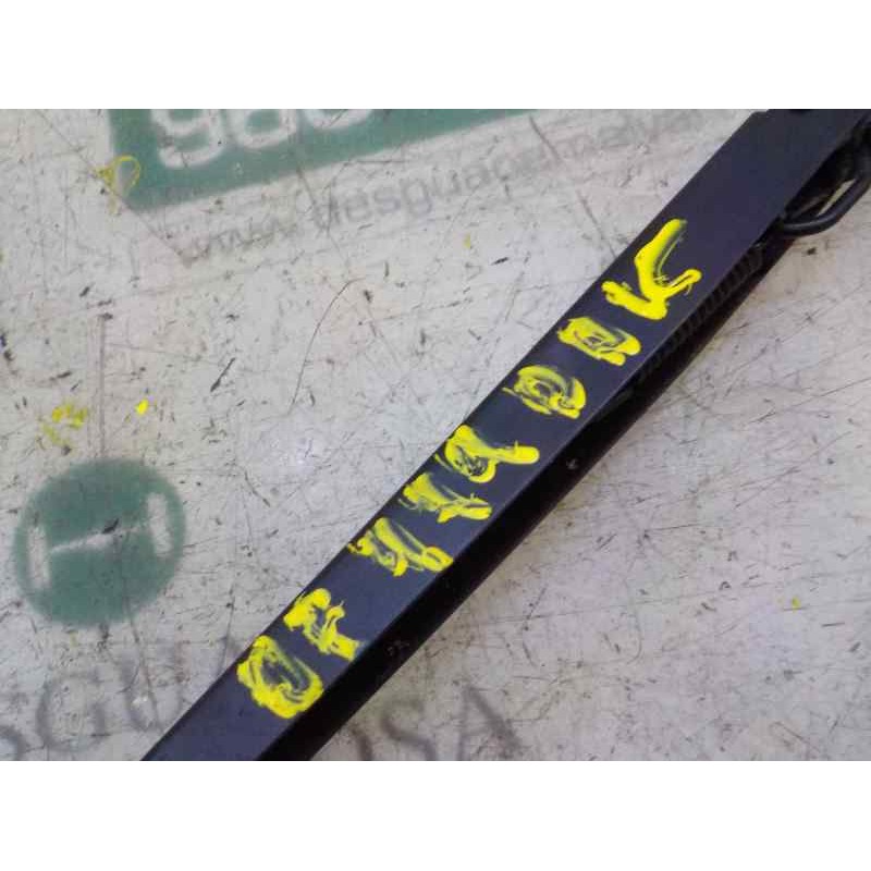 Recambio de brazo limpia delantero derecho para renault megane iii coupe 1.5 dci diesel fap referencia OEM IAM   