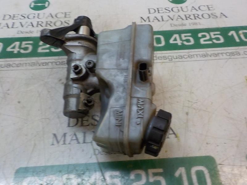 Recambio de bomba freno para dacia dokker express 1.6 cat referencia OEM IAM 460117430R  