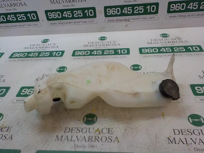 Recambio de deposito limpia para dacia dokker express 1.6 cat referencia OEM IAM 289103672R  