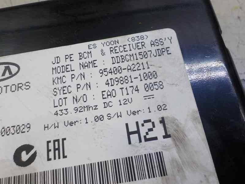 Recambio de modulo electronico para kia cee´d business referencia OEM IAM 95400A2211 95400A2211 4D98811000