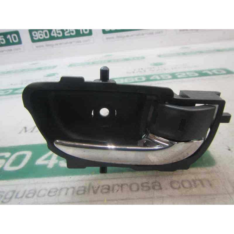 Recambio de maneta interior delantera derecha para toyota aygo 1.0 vvti referencia OEM IAM 692050D201B0  