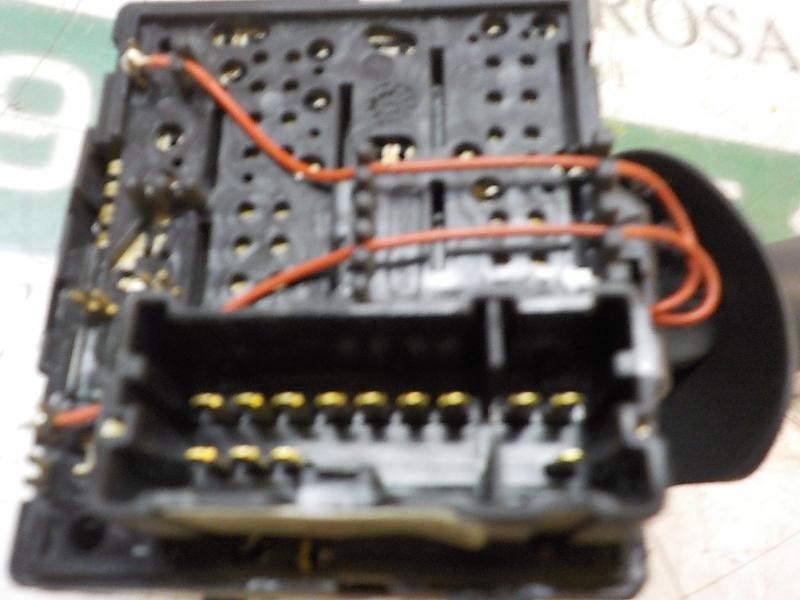 Recambio de mando limpia para dacia dokker express 1.6 cat referencia OEM IAM 8201168003 681728631R 